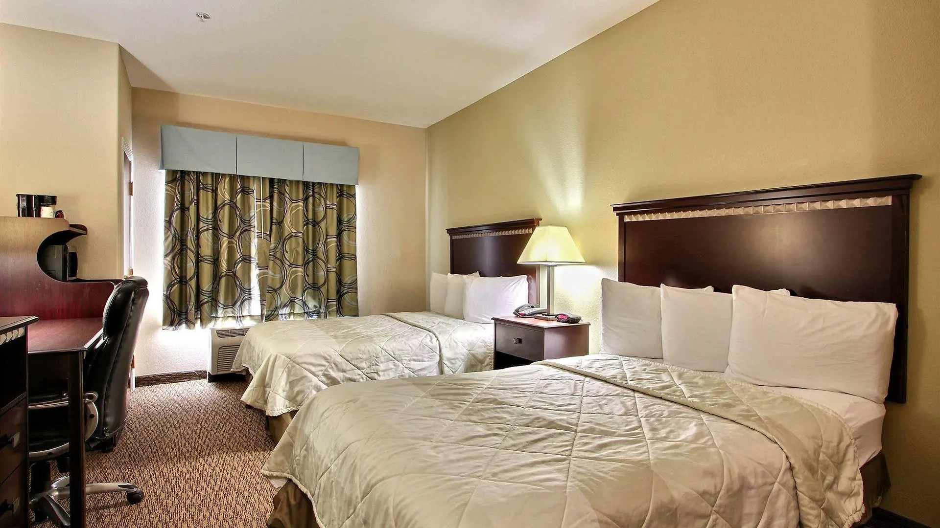 Magnolia Inn And Suites Pooler Hotel